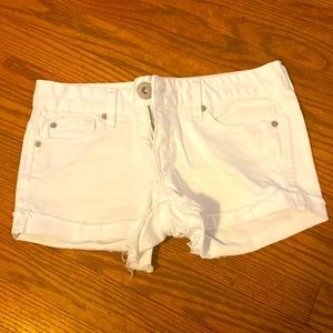 White guess shorts size 27
